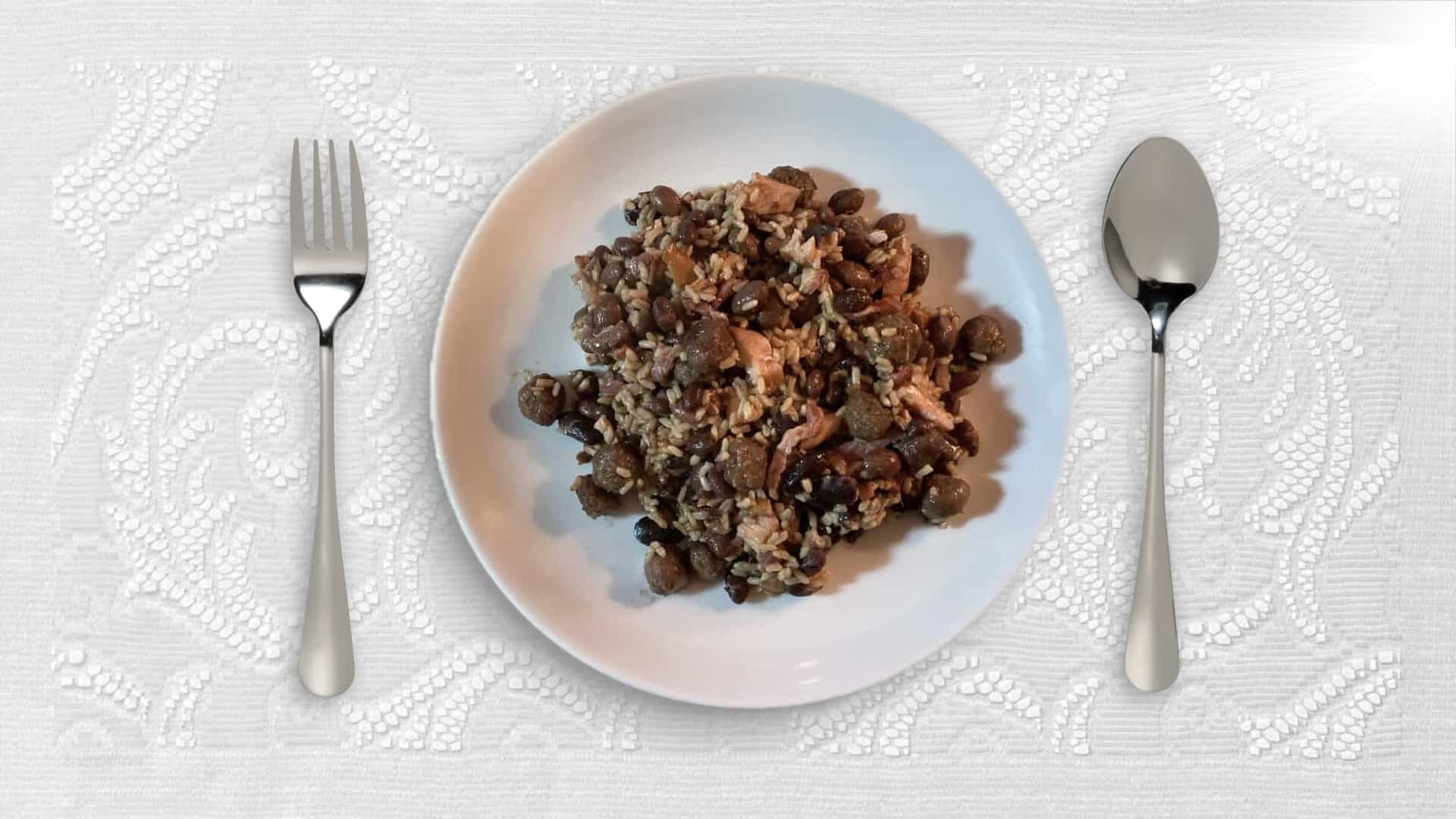 Bonenschotel metgehaktballetjes