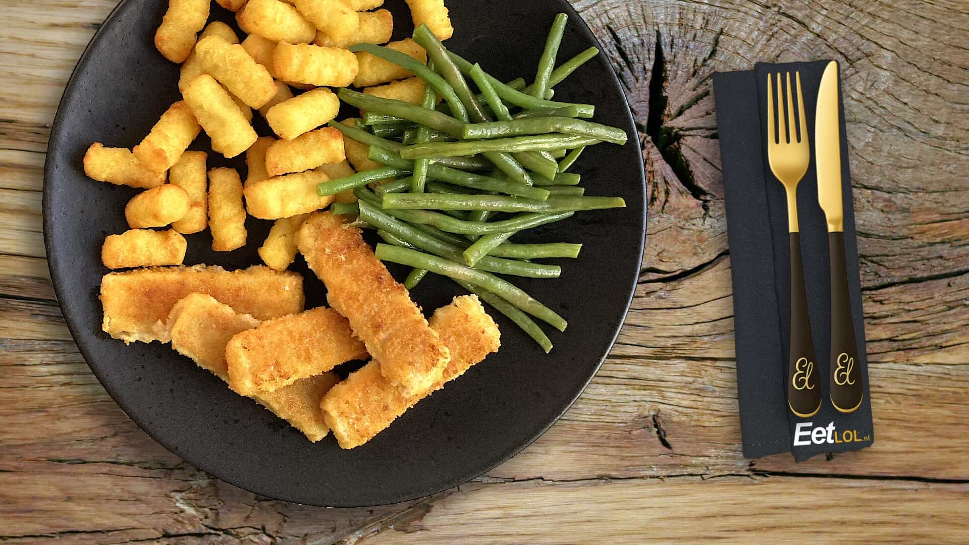Vissticks met haricots verts en aardappelkroketjes