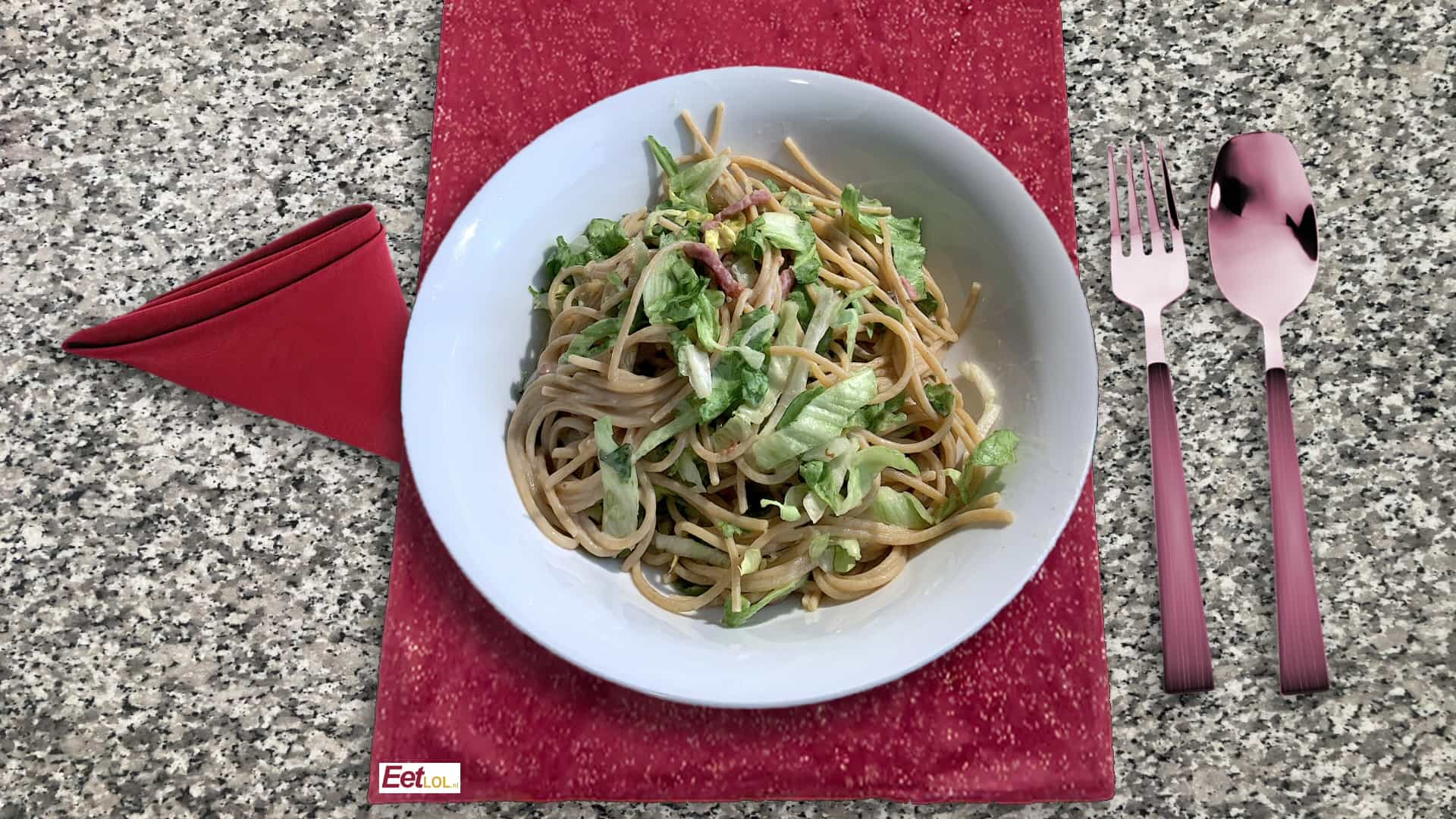 Spaghetti carbonara met andijvie