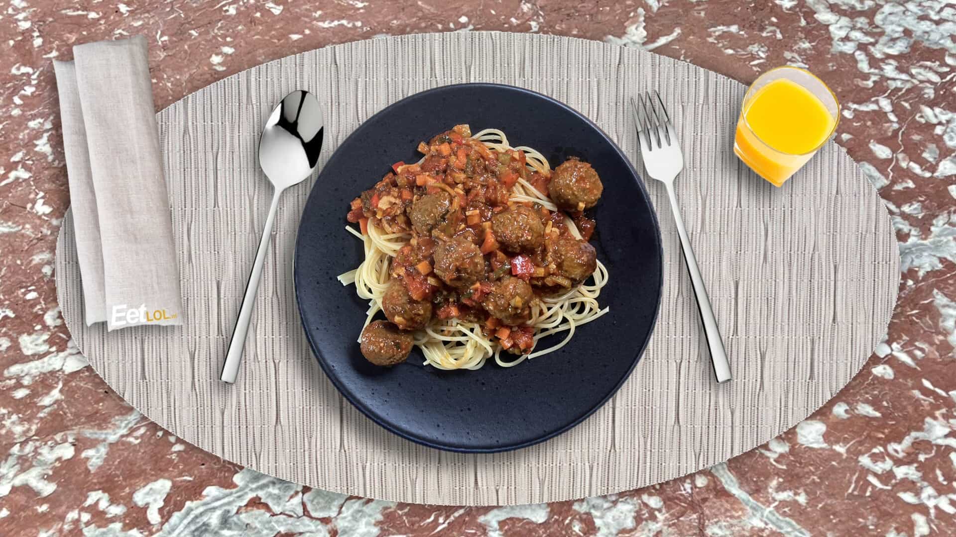 Spaghetti met gehaktballen (Spaghetti and Meatballs)